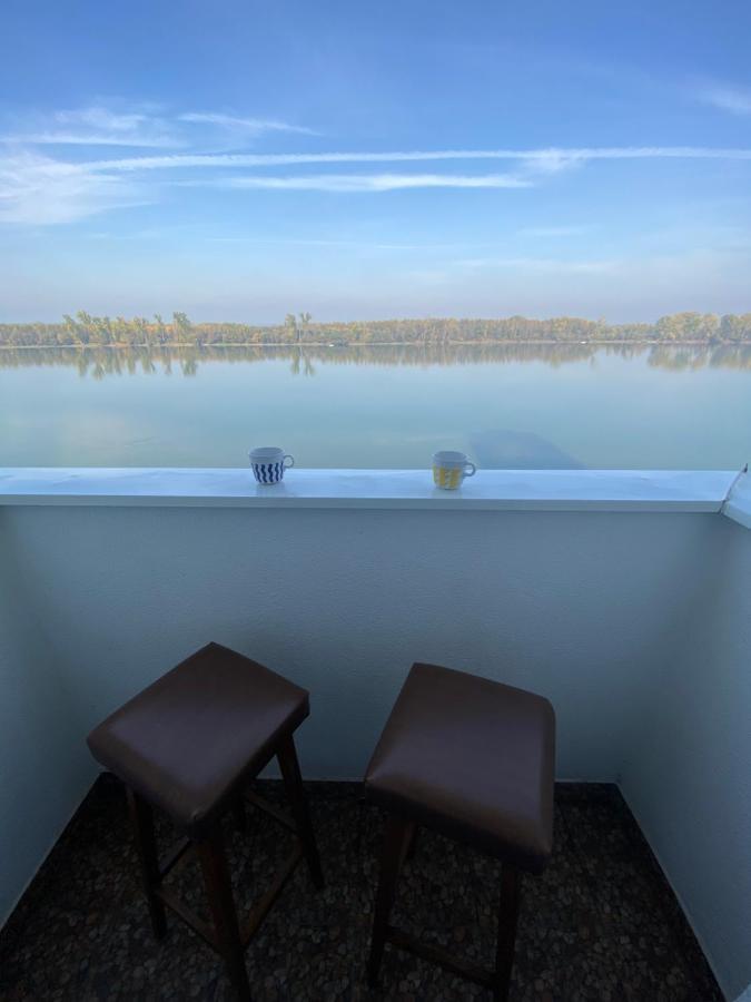 Danube Appartement Vukovar Buitenkant foto